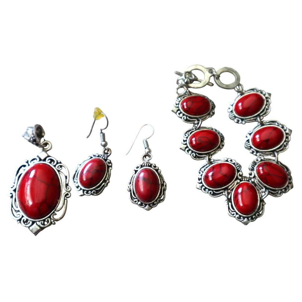 Vintage 90s Y2K Red Stone Concho Jewelry Set Pendant Earrings Bracelet Silver